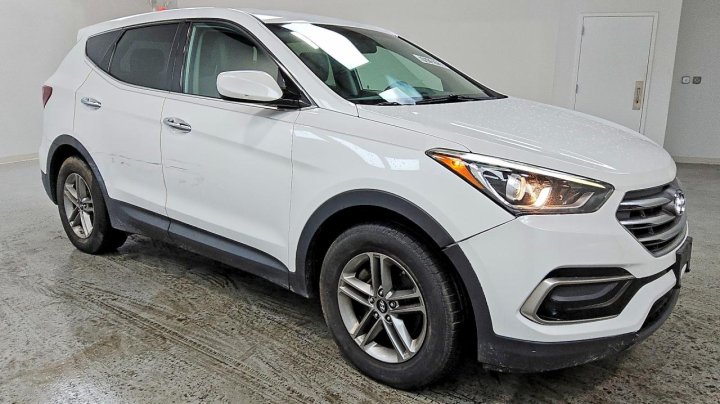 Hyundai SANTA  2017