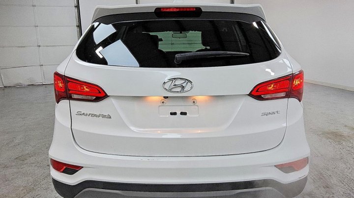 Hyundai SANTA  2017