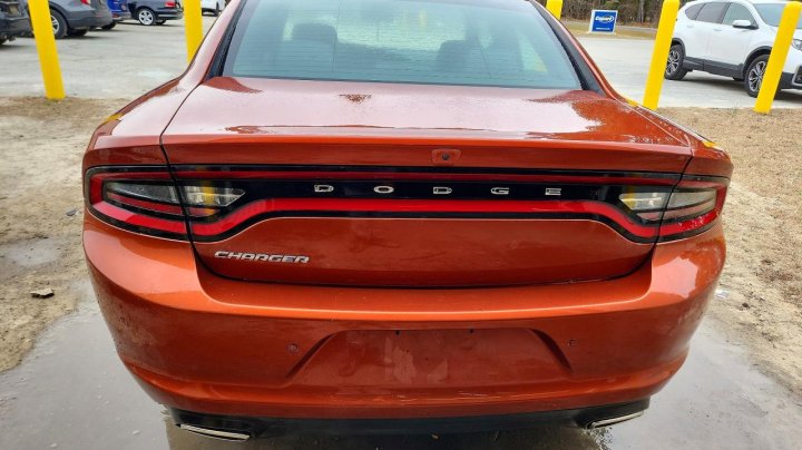 Dodge Charger  2021
