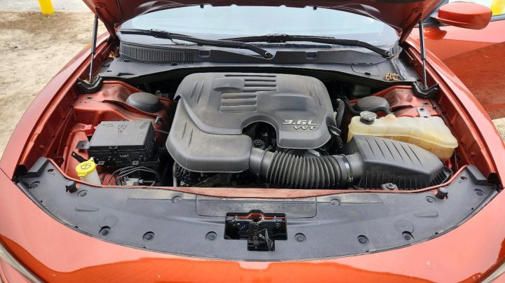Dodge Charger  2021