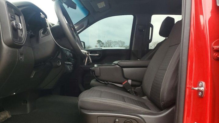 Chevrolet Silverado  2022