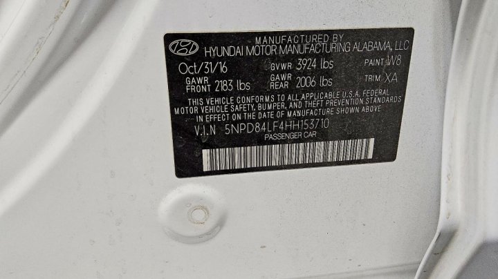 Hyundai Elantra  2017