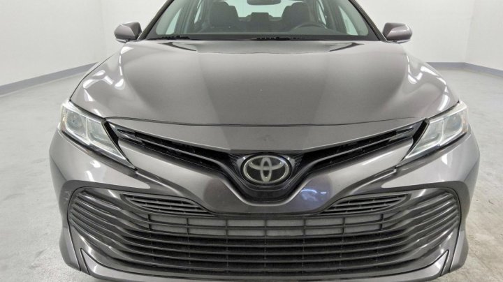 Toyota Camry  2020