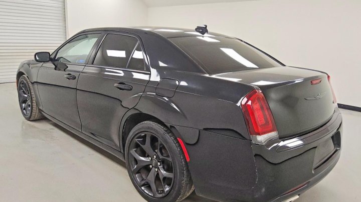 CHRYSLER 300  2023