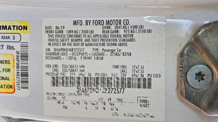 Ford FUSION  2019