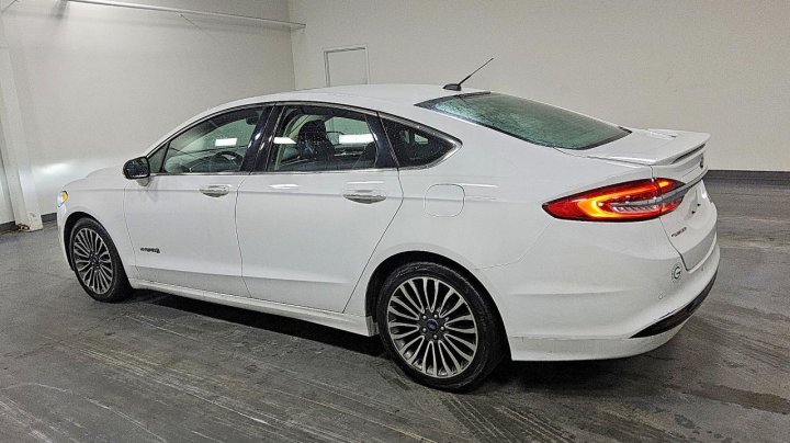 Ford FUSION  2018