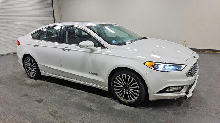 Ford FUSION  2018