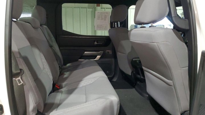 Toyota TUNDRA  2025