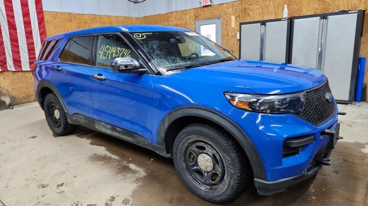 Ford Explorer  2021