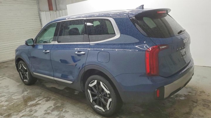 KIA TELLURIDE  2025