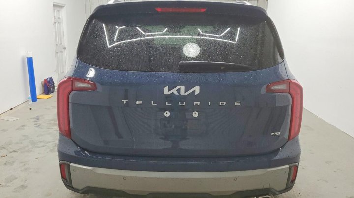 KIA TELLURIDE  2025