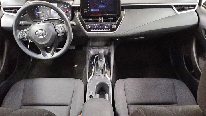 Toyota Corolla  2025