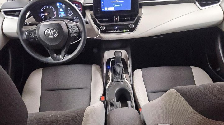 Toyota Corolla  2025