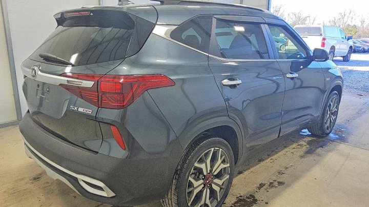 KIA Seltos  2021