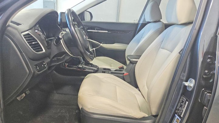 KIA Seltos  2021