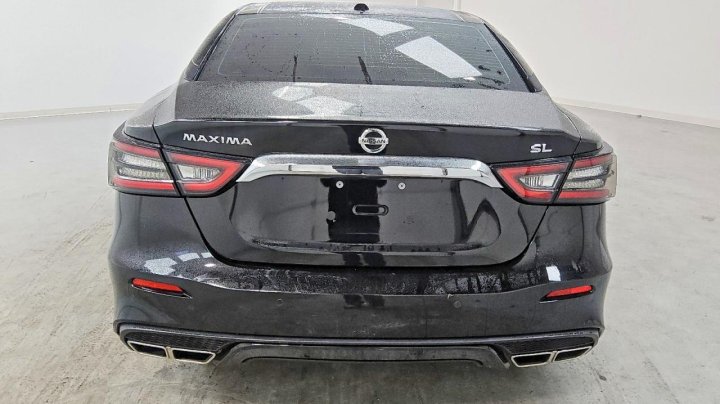 Nissan Maxima  2020
