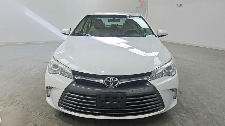 Toyota Camry  2017