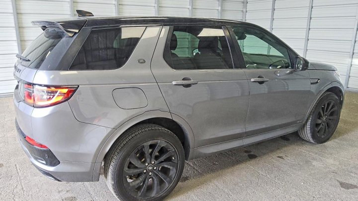 Land Rover Discovery  2020