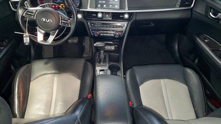 KIA Optima  2019