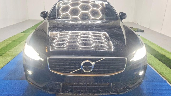 Volvo S60  2020