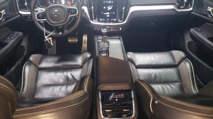 Volvo S60  2020