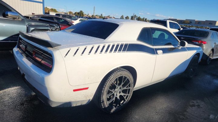 Dodge Challenger  2017