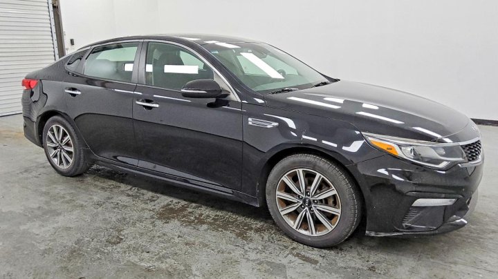 KIA Optima  2019