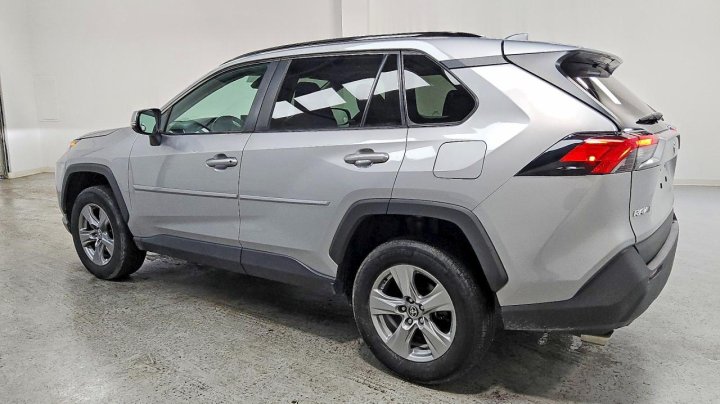 Toyota RAV4  2022