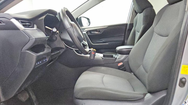 Toyota RAV4  2022
