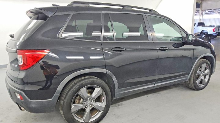 Honda PASSPORT  2019