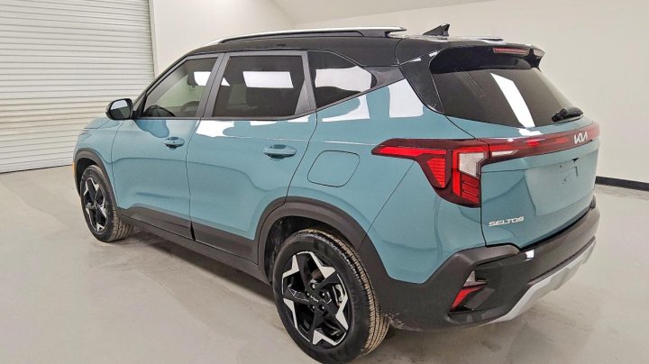 KIA Seltos  2025