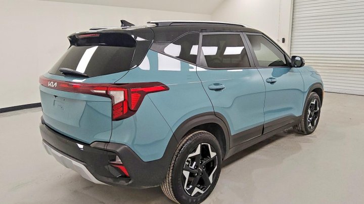 KIA Seltos  2025