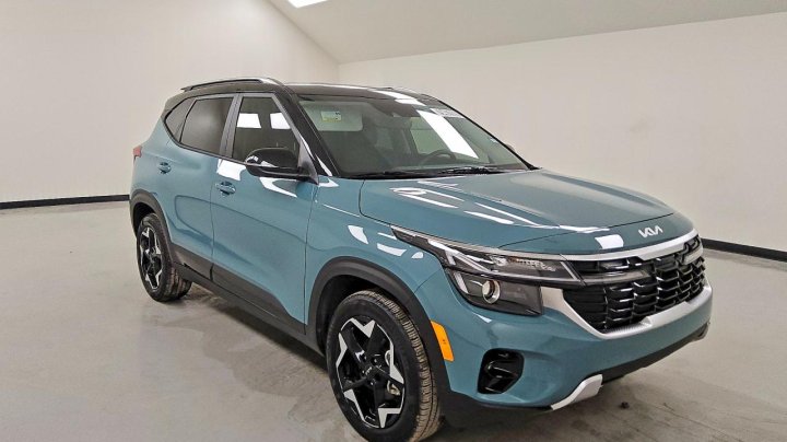 KIA Seltos  2025