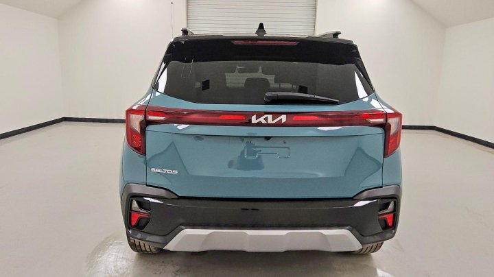 KIA Seltos  2025