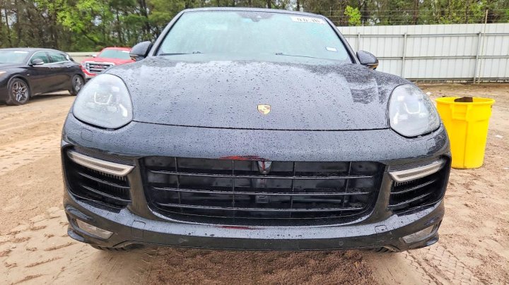 Porsche Cayenne  2017