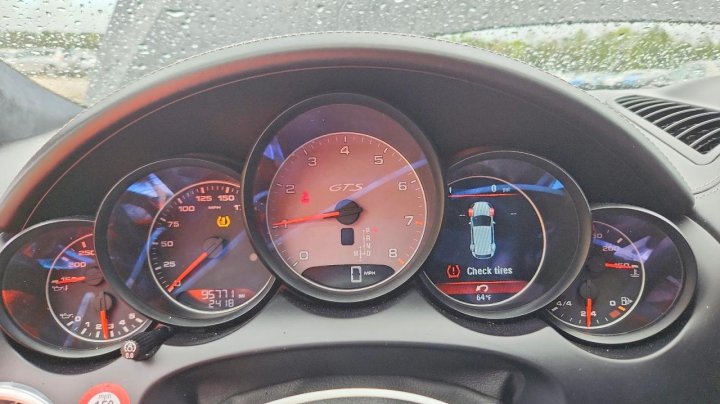 Porsche Cayenne  2017