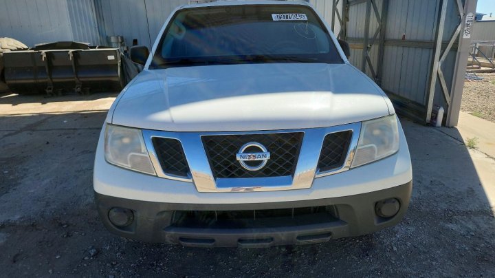 Nissan Frontier  2019