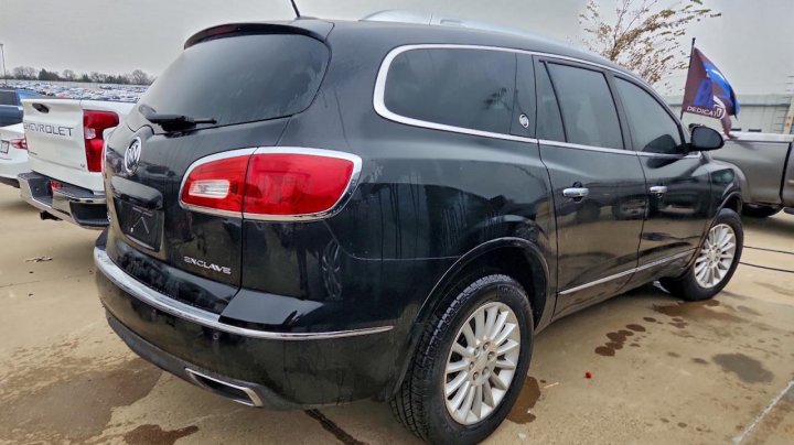 Buick ENCLAVE  2017