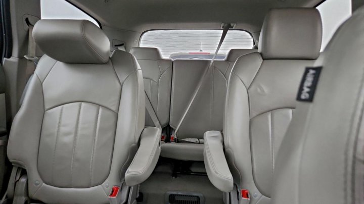 Buick ENCLAVE  2017