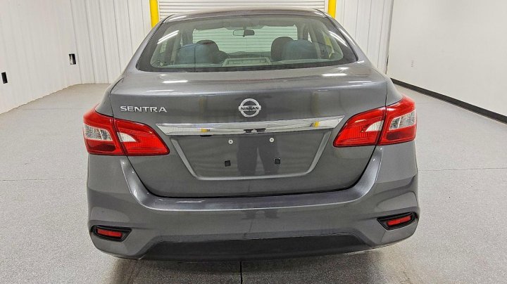 Nissan Sentra  2019