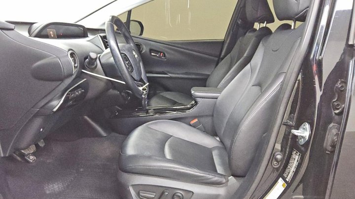 Toyota Prius  2022