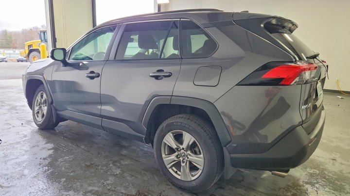 Toyota RAV4  2024