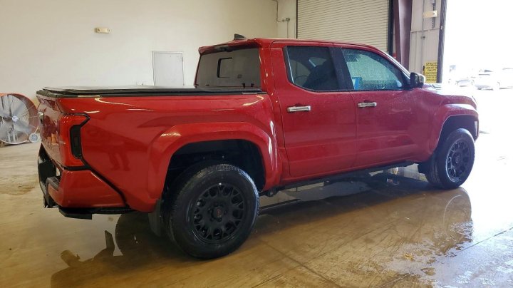 Toyota TACOMA  2025