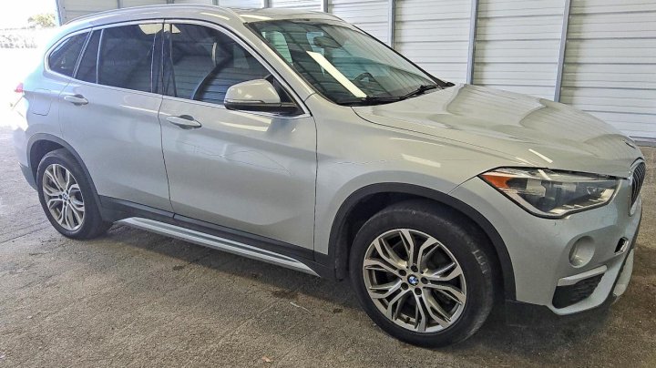 BMW X1  2017