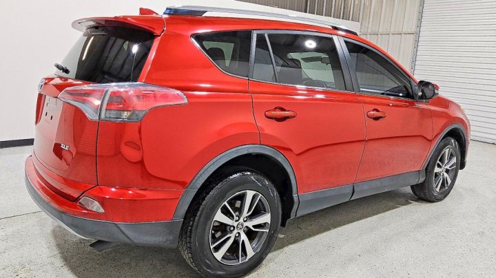 Toyota RAV4  2017
