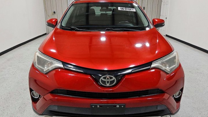 Toyota RAV4  2017