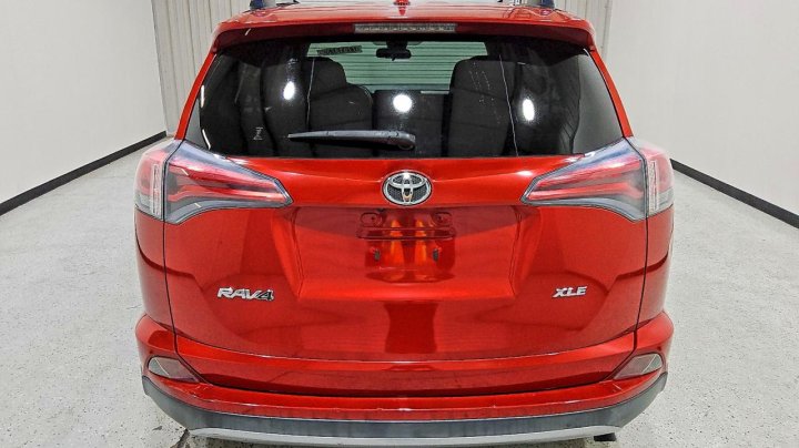 Toyota RAV4  2017