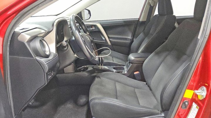 Toyota RAV4  2017