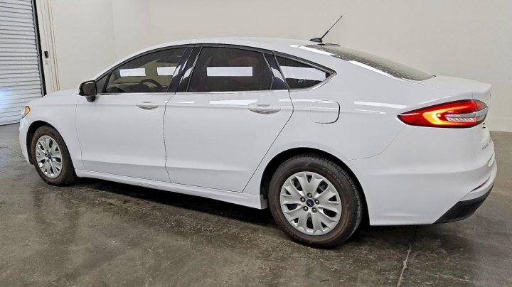 Ford FUSION  2019