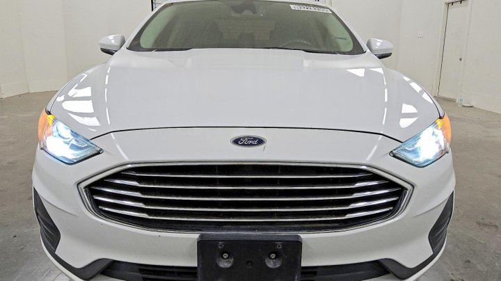 Ford FUSION  2019